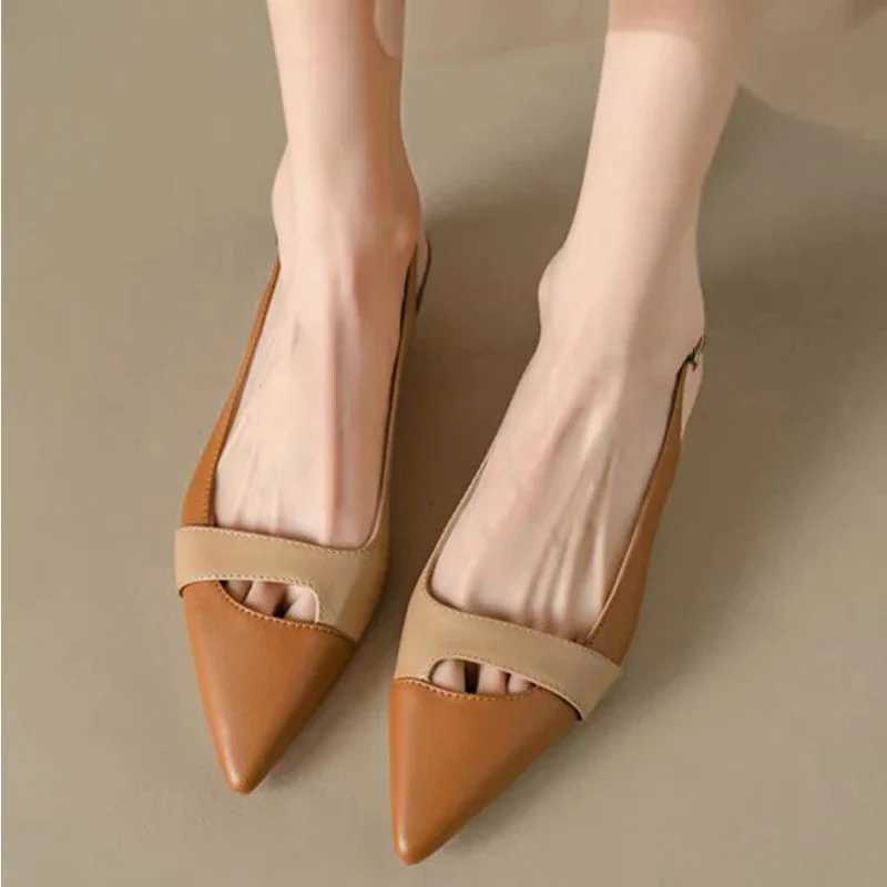 High Quality Summer New Fashionable Pointed Leather Face Color Block Light Mouth Womens Comfortable Sandals for External Wearing T241227