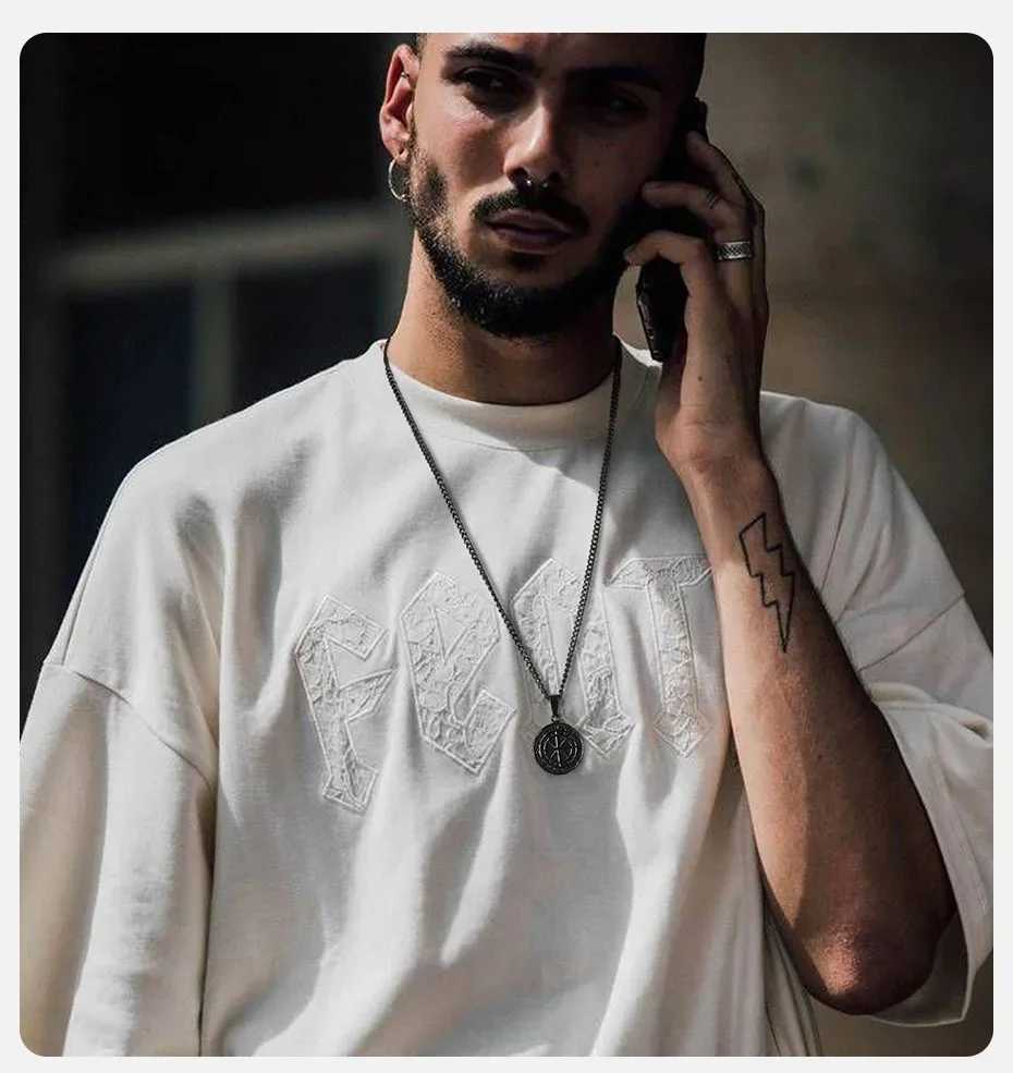 Layered Necklaces for Men Sailing Travel Compass Pendant Stainl Steel Cuban Figaro Wheat Chain Casual Retro CollarXJ241227