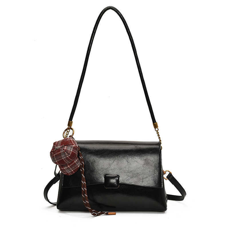 Fashion and casual underarm bag women, Korean version, autumn winter new trend, single shoulder small square bag, high-end women's bag 241215
