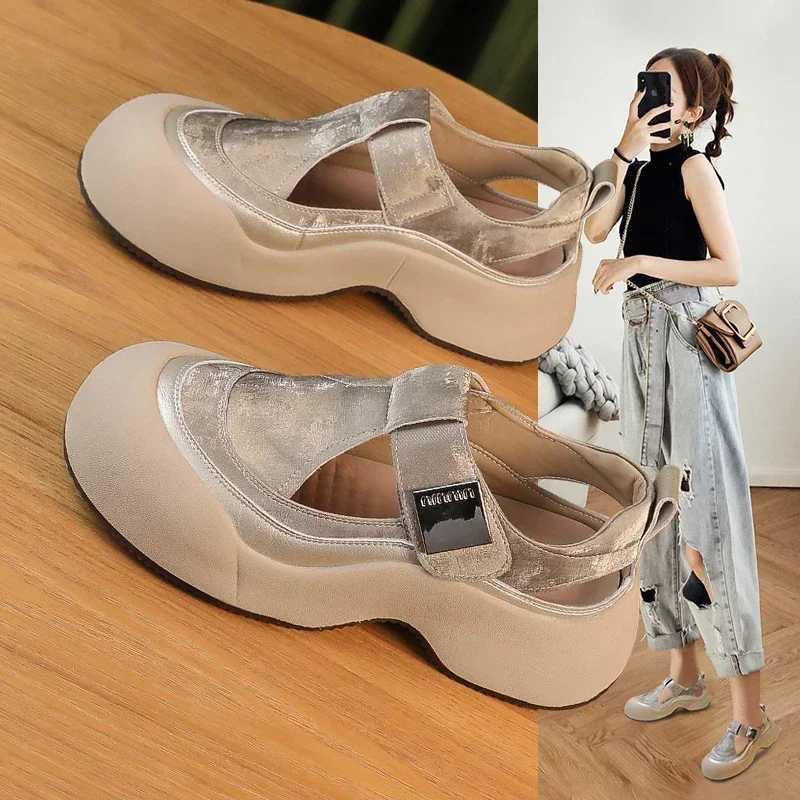 High Quality New Platform Women Casual Loafers Shoes Mid Heels Hollow Sandals Summer Brand Sport Running Cozy Women Shoes Sneakers T241227