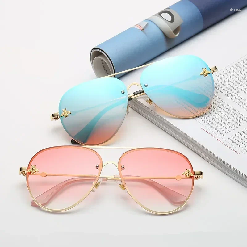 Designer Female Rimless Aviation Woman Sun Glasses Gradient Shades Little Bee Lens Ladies UV400 Ray