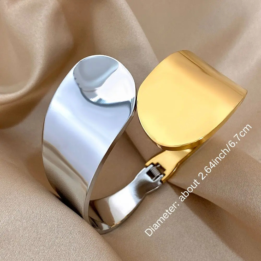 Embracing Bracelet Stainless Steel Open Cuff Bracelet Glossy Chunky Wide Bangle for Women Men Waterproo Cuff Wristband Jewelry 241227