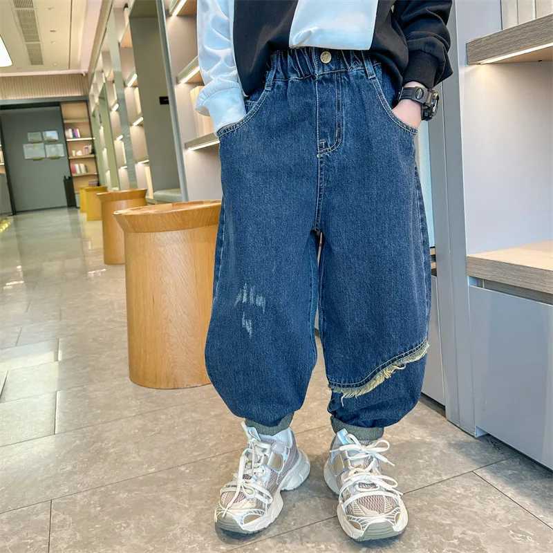 Boys Jeans Spring 2024 New Loose Pants Denim Childrens Handsome Autumn Pants 2 3 4 5 6 7 8 9 10 11 12 13 14 Years W241227