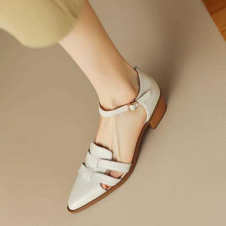 High Quality Womens Summer Sandals Luxury Elegant Artificial Leather Barefoot Shoes For Women Trends Low Heels Pointed Toe Sandals T241227