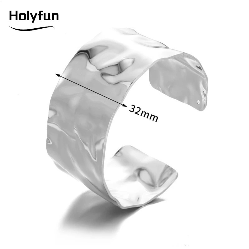 Exquisite Classic Bump Pattern Openning Bangles Bracelet For Women Cuff Bracelet Gold Color Stainless Steel Hand Ornament Gift 241227