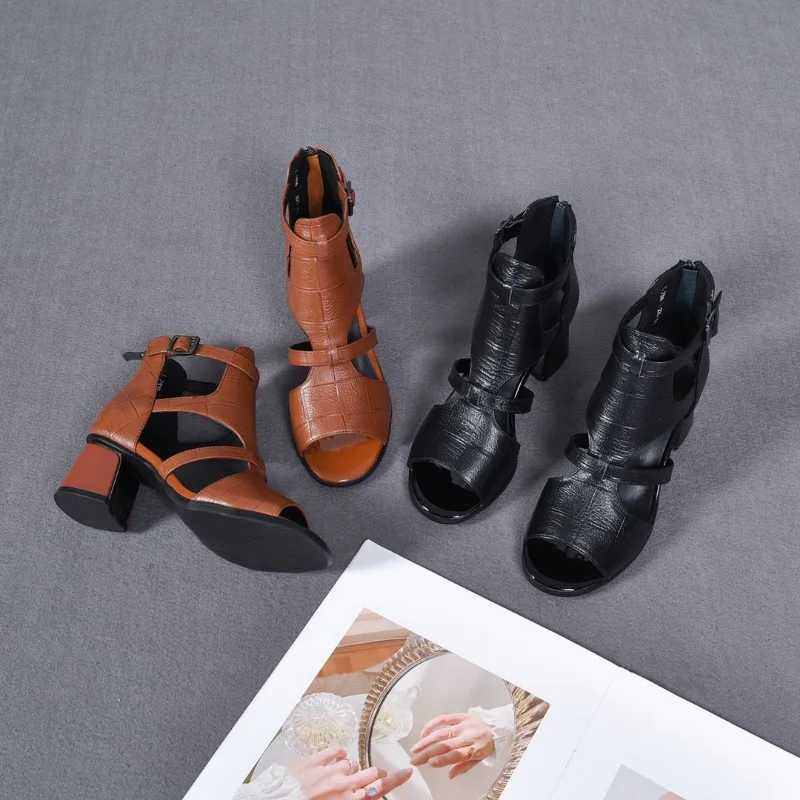 High Quality Womens Soft Leather Casual Roman Sandals Ladies Summer New Soft Sole Platform Wedge Sandals Fashion Hollow Designer Sandals T241227