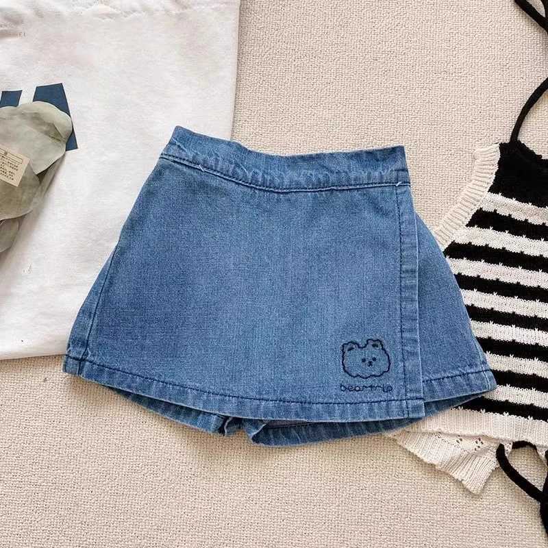 Girls Denim Culottes 2-8 Y 2024 New Summer Casual Childrens Skirt Kids Cute Embroidered Bear Shorts Korean Style W241227