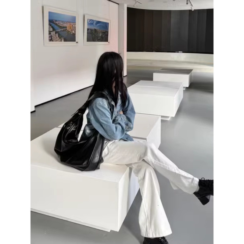 Large capacity women's handbag 2025 new dark shoulder bag, women's dumpling designer multifunctional commuting crossbody bag