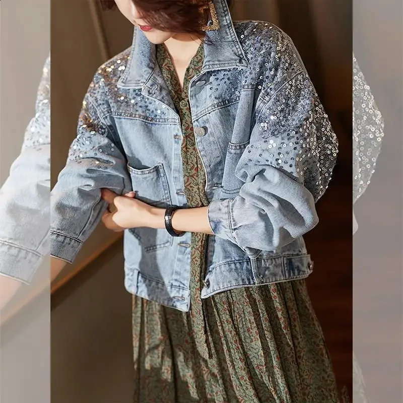 Diamonds Denim Jacket for Women Crop with Rhinestones Sequin Short Blue Plain Outerwear Spring Autumn Woman Jean Coat Small 241223