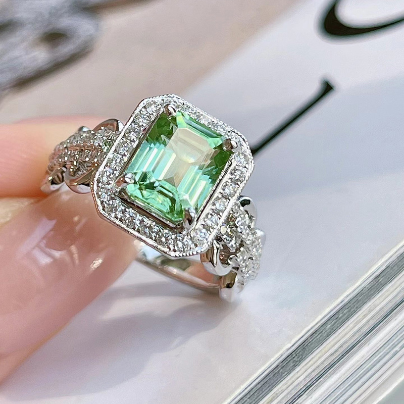 Choucong Vintage Jewelry 925 Sterling Silver Princess Cut Emerald 5A Cubic Zircon CZ Diamond Gemstones Party Women Engagement Band Ring For Lover Gift