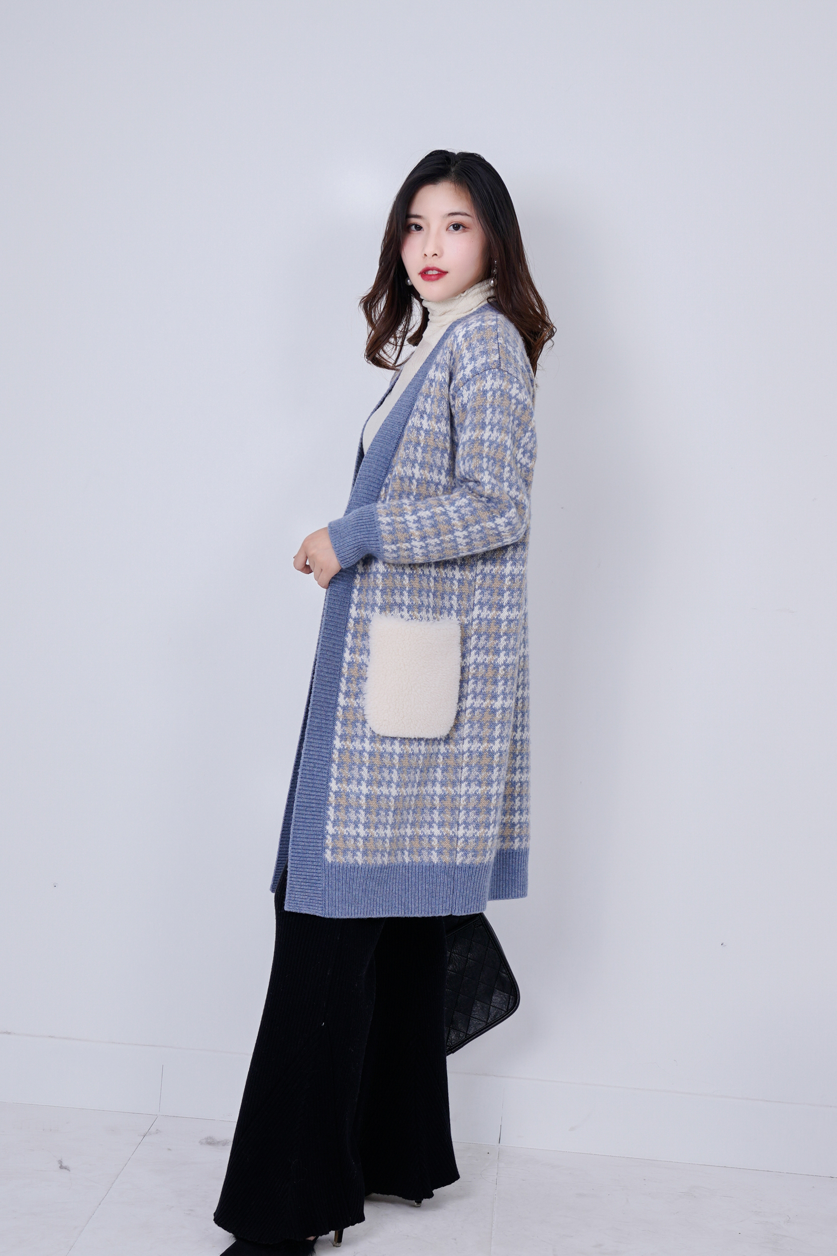 Xiaoxiangfeng sweater small coat cardigan women's new short style plaid outerwear spring and autumn knitwear outerwear