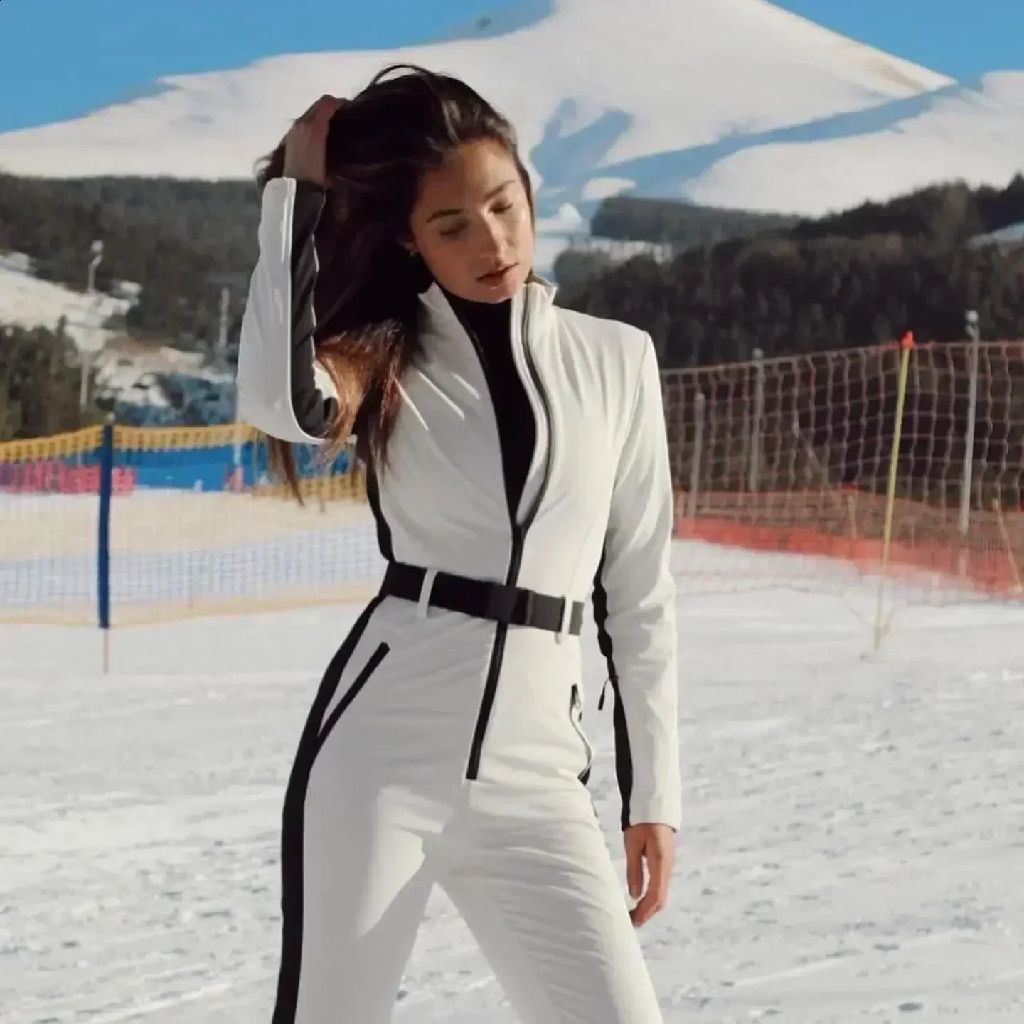 Women Long Sleeve Waterproof Windproof Skiing Overall Female Elegant Skateboard Jumpsuit Winter Patchwork Ski Jumpsuits For 241224