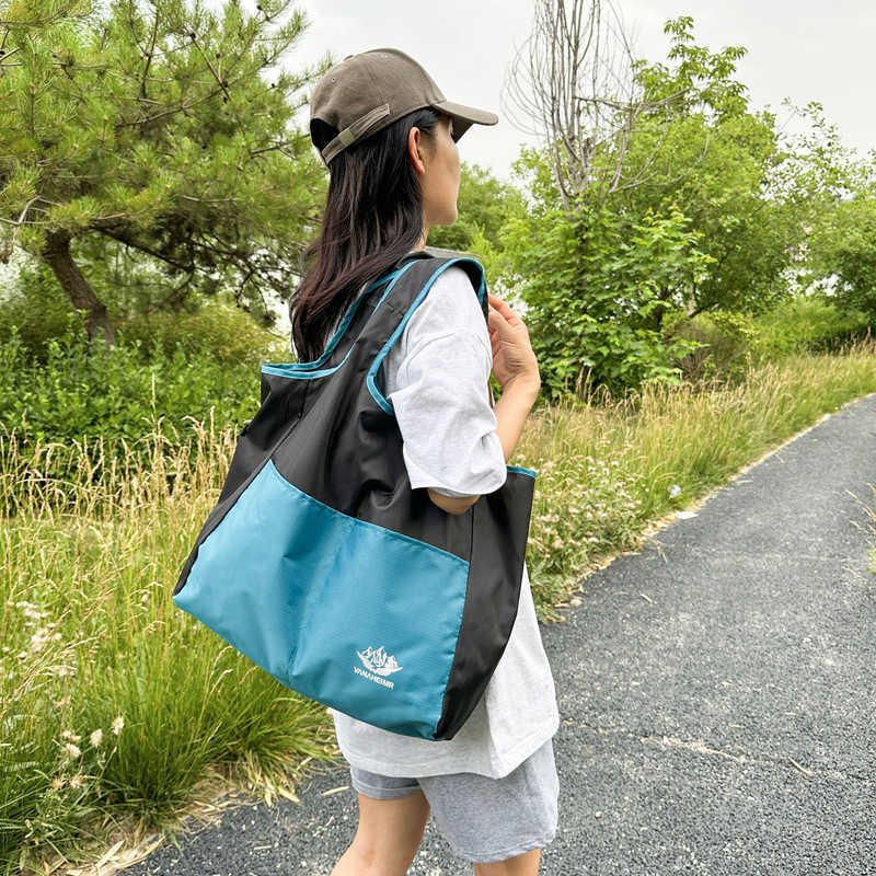 Handheld Shoulder Bag Sports Travel Handbag Fashionable Folding Shoulder Bag Hiking Travel Bag Daypack 240920