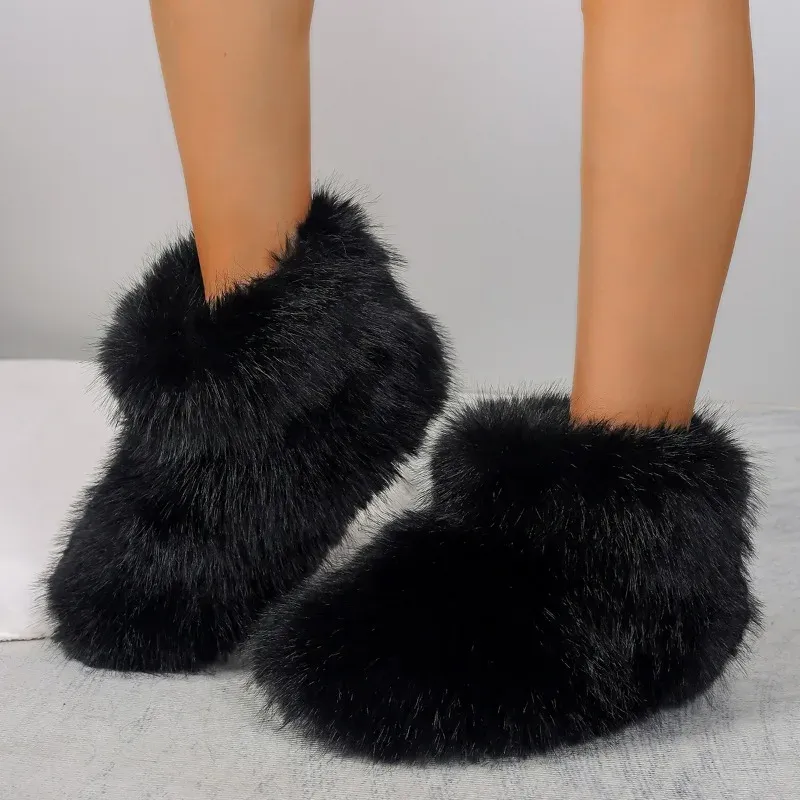 2025 New Women Fluffy Faux Fox Woman Plush Warm Snow Boots Footwear Girls Furry Fur Bottes Fashion Winter Shoe 37bb