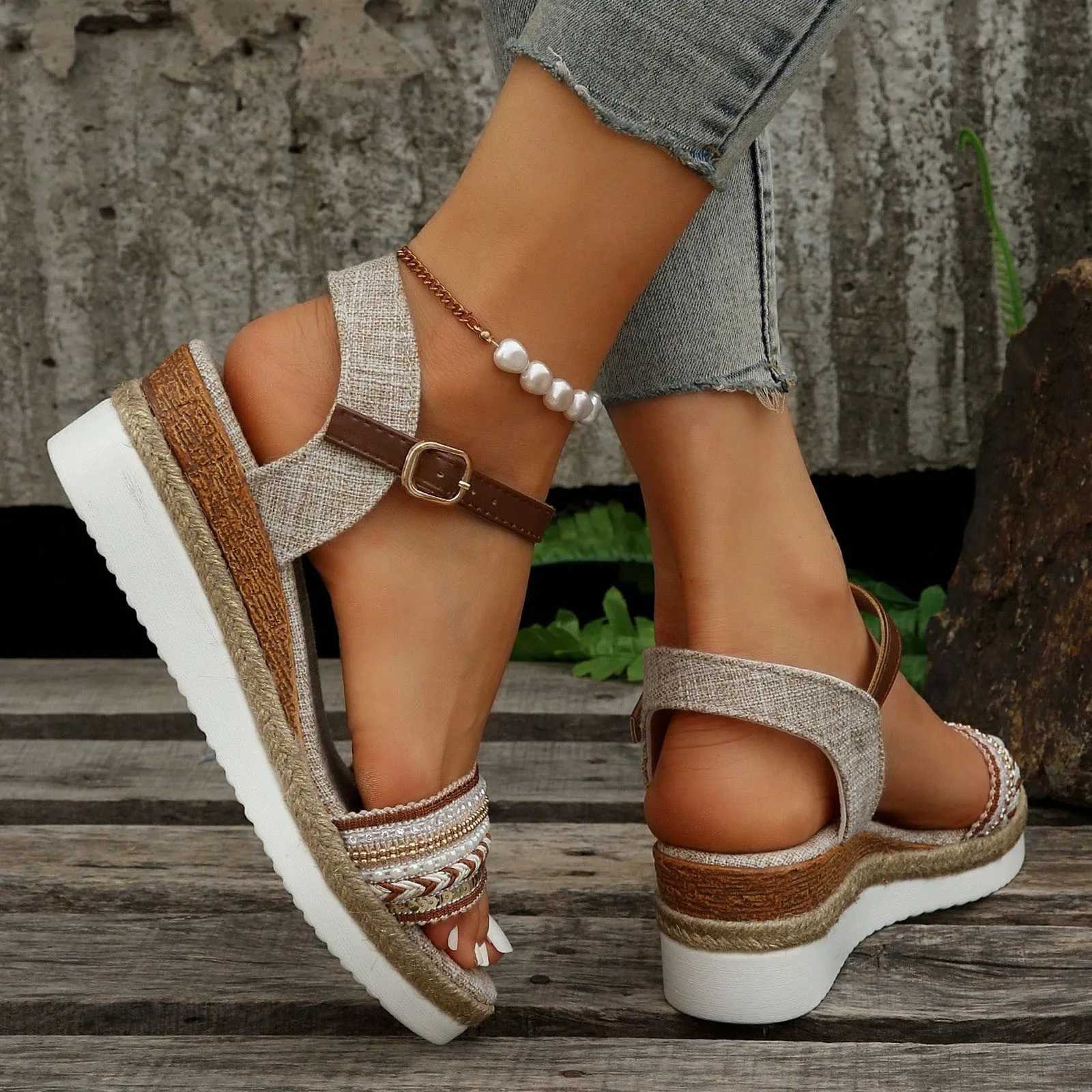 High Quality New Summer Womens Woven Round Head Slope Heel Thick Sole Roman Beach Casual Sandals shoes women trend T241227