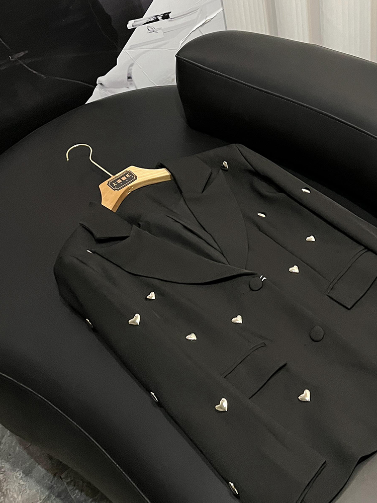 2025 Spring White / Black Solid Color Hearts Panelled Blazers Long Sleeve Notched-Lapel Single-Breasted Loose Outwear Coats O4D276542 Check Size Chart