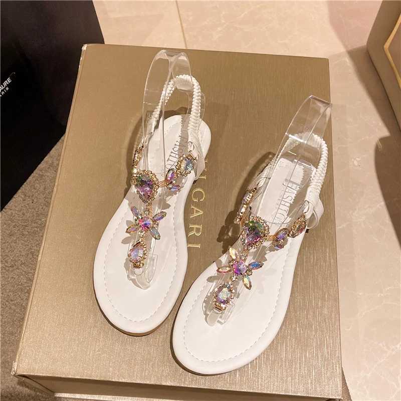 High Quality Womens Rhinestone Fashion Clip Toe Flat Roman Sandals New Summer Feamle Comfortable Anti Slip Beach Shoes Flip Flops Plus Size 42 T241227