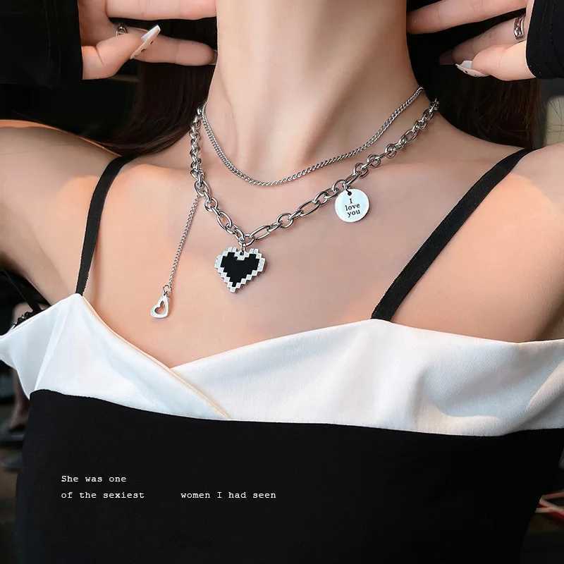2022 New Heart Punk Pendant Necklace for Women Metal Chain Senior Double Layer Necklace Girls Party Gifts Korean Fashion JewelryXJ241227