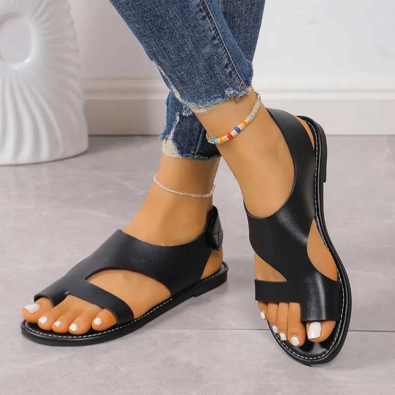 High Quality Hot Sale Shoes Female Summer Womens Flats Sandals New Solid Color Simple Casual Sandals 44 Size Ladies Flip Flop Sandals T241227