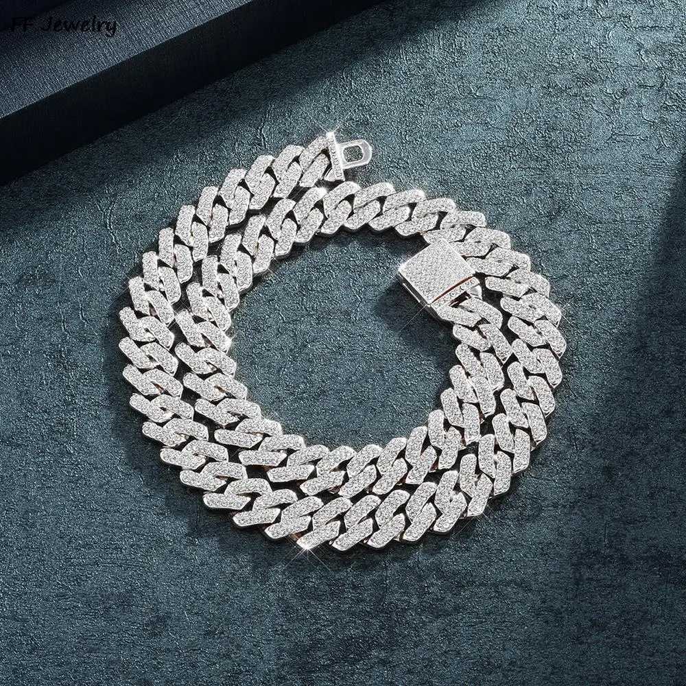 15mm Cuban Link Chain For Men Silvery/Golden d Out Rhinestone Miami Necklace Choker for Women with Box Clasp Hip Hop A+++XJ241227