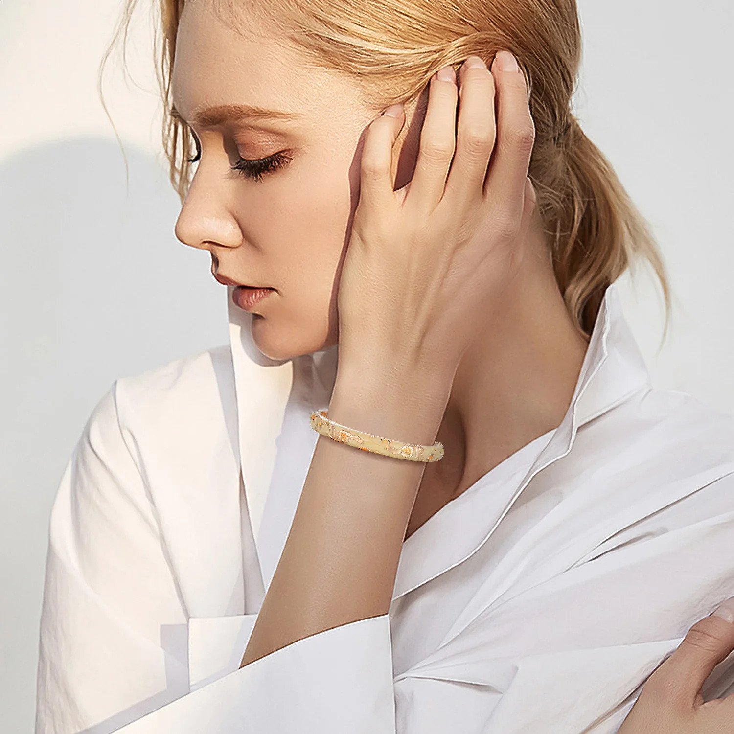 7Colors Enameled Womens Bracelet Viking Bangles For Women Jewelry Trendy Bracelet On Hand African Jewelry Indian Womens bangle 241227