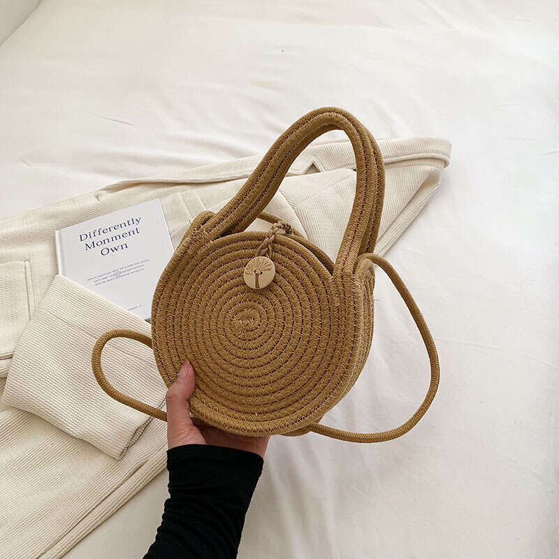 Beach Vacation Woven Women's Spring And Summer New Style, Hand-Held Small Round Bag, Casual Versatile Single Shoulder Crossbody Bag