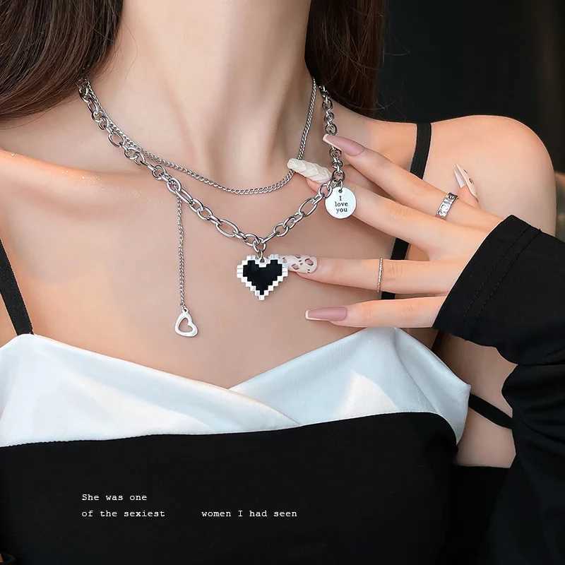 2022 New Heart Punk Pendant Necklace for Women Metal Chain Senior Double Layer Necklace Girls Party Gifts Korean Fashion JewelryXJ241227