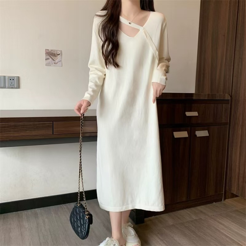 H826 Medium-length skirt with coat, fat mm looks thin and covers the belly with knitted dress