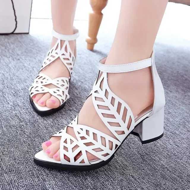 High Quality Sandals Women Summer Hollow Out Zipper Open Toe Thick Heel Sandals Casual Gladiator Shoes Platform Diamond Sandals T241227