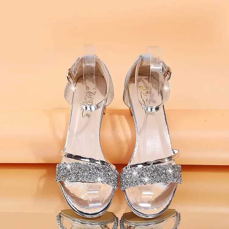 High Quality New Fashion Womens Sandals Gold and Silver Low Heel Casual Shoes Women Open Toe Summer Light Fashion Womens Shoes T241227