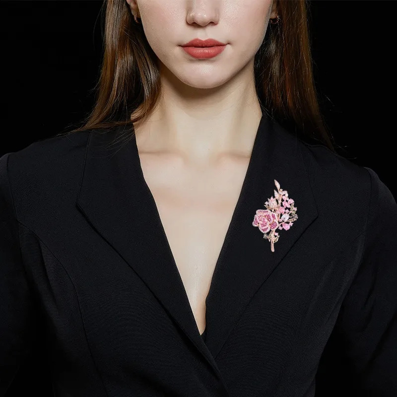 Korea Womens brooch Micro inlaid colored zirconium woman brooches Chestnut flower zircon Rose Evening Dress Accessories 241227