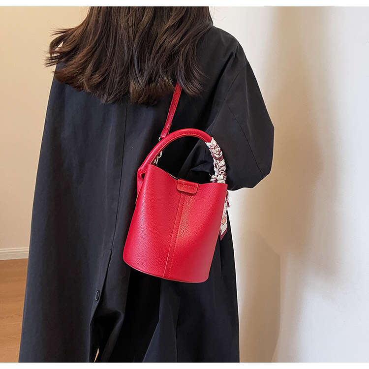 Women's Bags Handbag Momei New Women's Fashion Simple Shoulder Bag High Quality Design Handbag PU Commuter Hot Selg