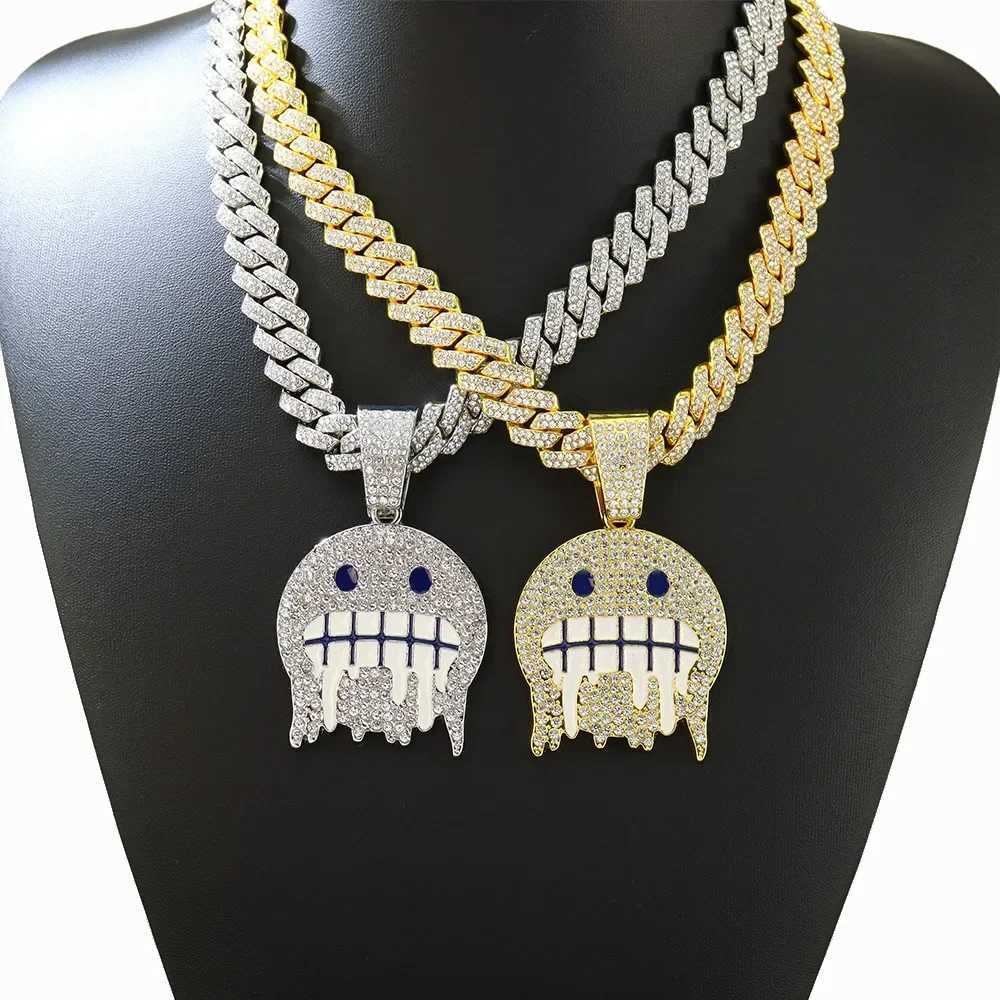 Men White Blue Cubic Zirconia Paved Hip Hop Round Face Pendants Necklaces with Cuban Chain d Out Bling CZ Fashion Boy JewelryXJ241227
