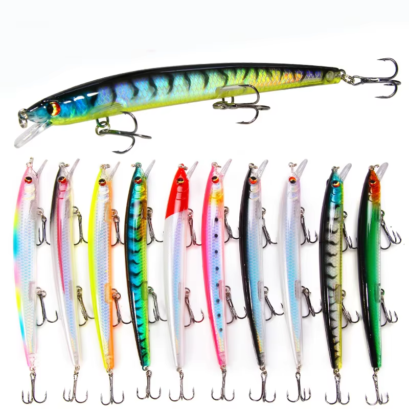 Artificial hard plastic fly bait 13.5cm long minow fishing lure with hooks