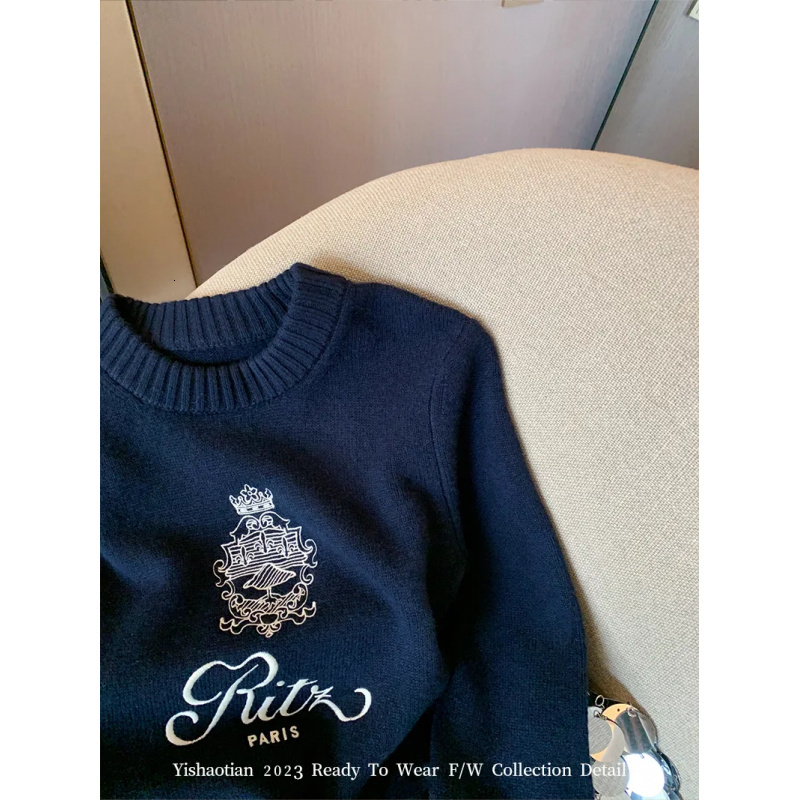 Advanced Round Neck Pullover Sweater Women's Autumn Winter New Lazy Style Soft And Sticky Waist Knit Sweate