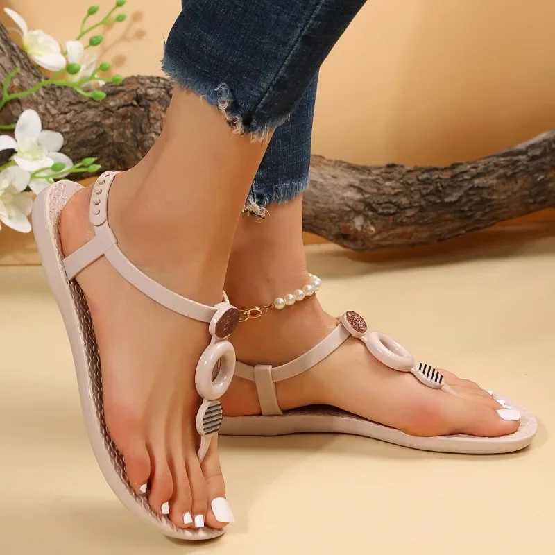 High Quality Womens Summer Decorative Toe Back Beach Sandals Button O-shaped Decorative Sandals Holiday Tablet Outdoor Beach Sandals T241227