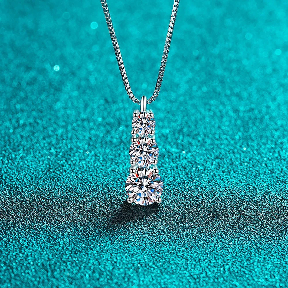 18CT 3Stone Pendant Necklace with Gra 925 Sterling Silver Sweater Neck Chain D Color Diamond Necklaces for Women 241226