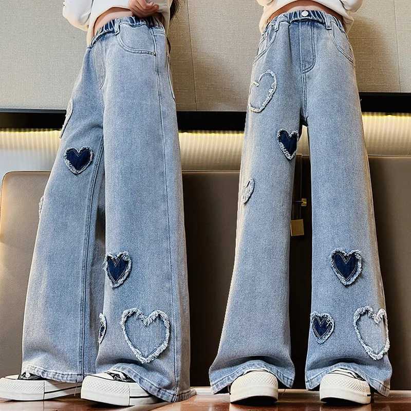 Girls Denim Wide Leg Pants with Heart Design Big Flare Pants Loose Jeans For Girls Casual Children Spring Childrens Clothes W241227