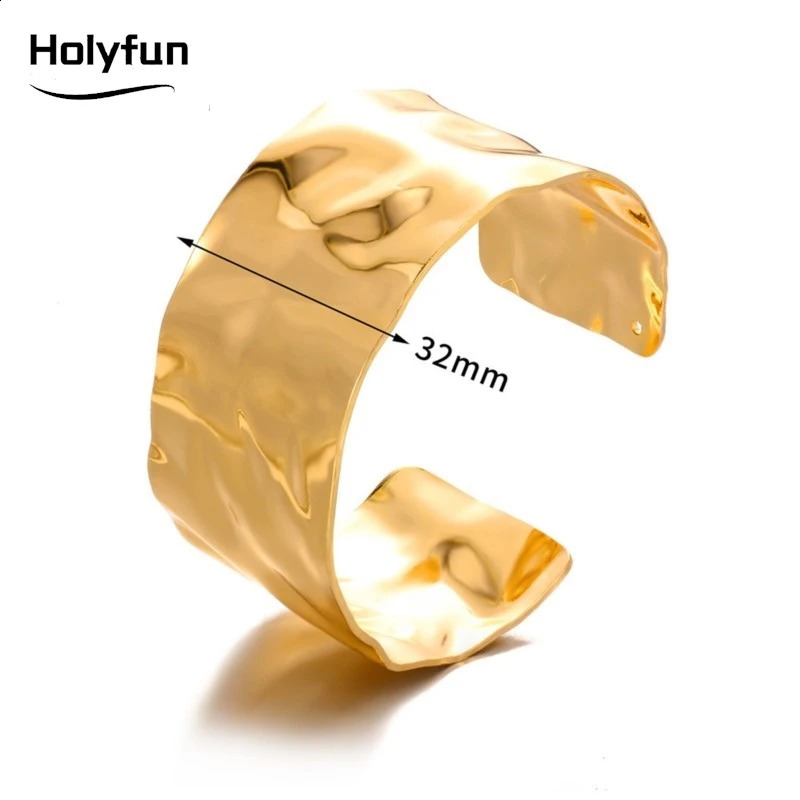 Exquisite Classic Bump Pattern Openning Bangles Bracelet For Women Cuff Bracelet Gold Color Stainless Steel Hand Ornament Gift 241227