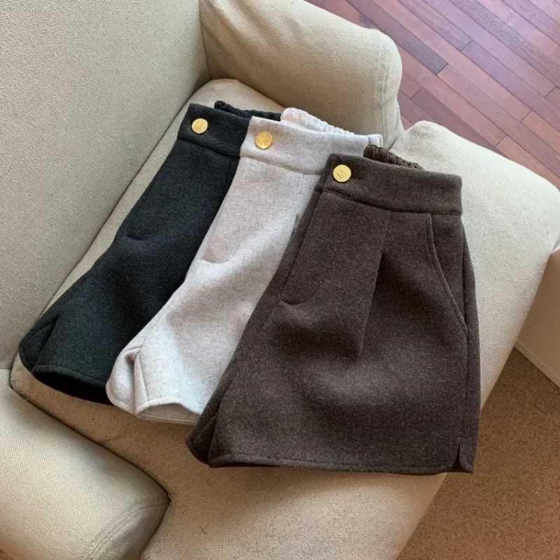 Girls Shorts Autumn Winter Thicken Warm Tweed Wide Leg Shorts Fashion High Waist Loose Boot Pants for Kids Casual Teens Shorts W241227