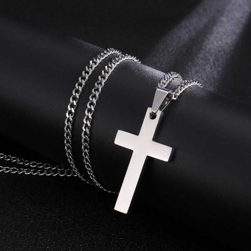 Fashion Stainl Steel Cross Pendant Necklace For Women Men Link Chain Charm Necklace Cool Boys Girls Punk Hip Hop Jewelry GiftXJ241227