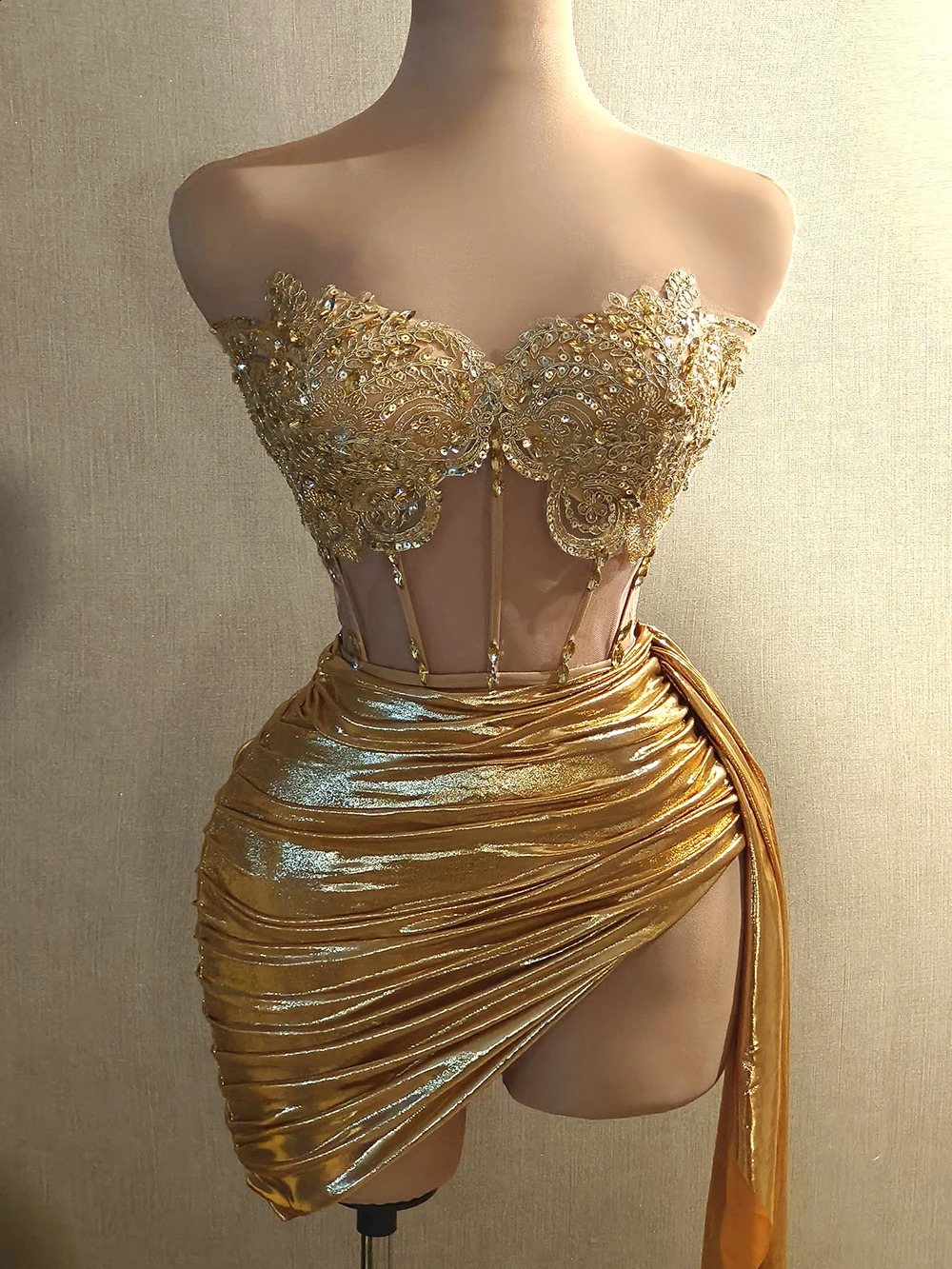 Women Glitter Top Two Pieces Short Skirt Sets Sexy Strapless Sequins Gold Dress n 2024 Stage Show Outfit 241220