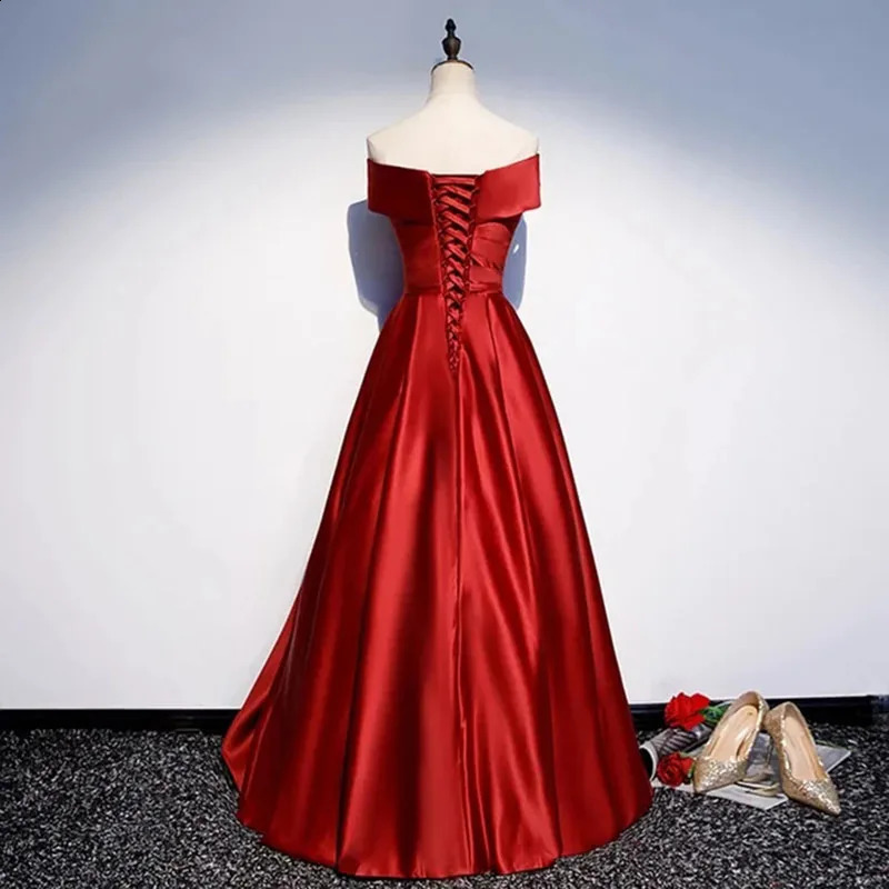 Customized Vintage Off The Shoulder Evening Dresses Long Satin Prom Dress Elegant Women Formal Gowns Wedding Dress Party Dresses 241223