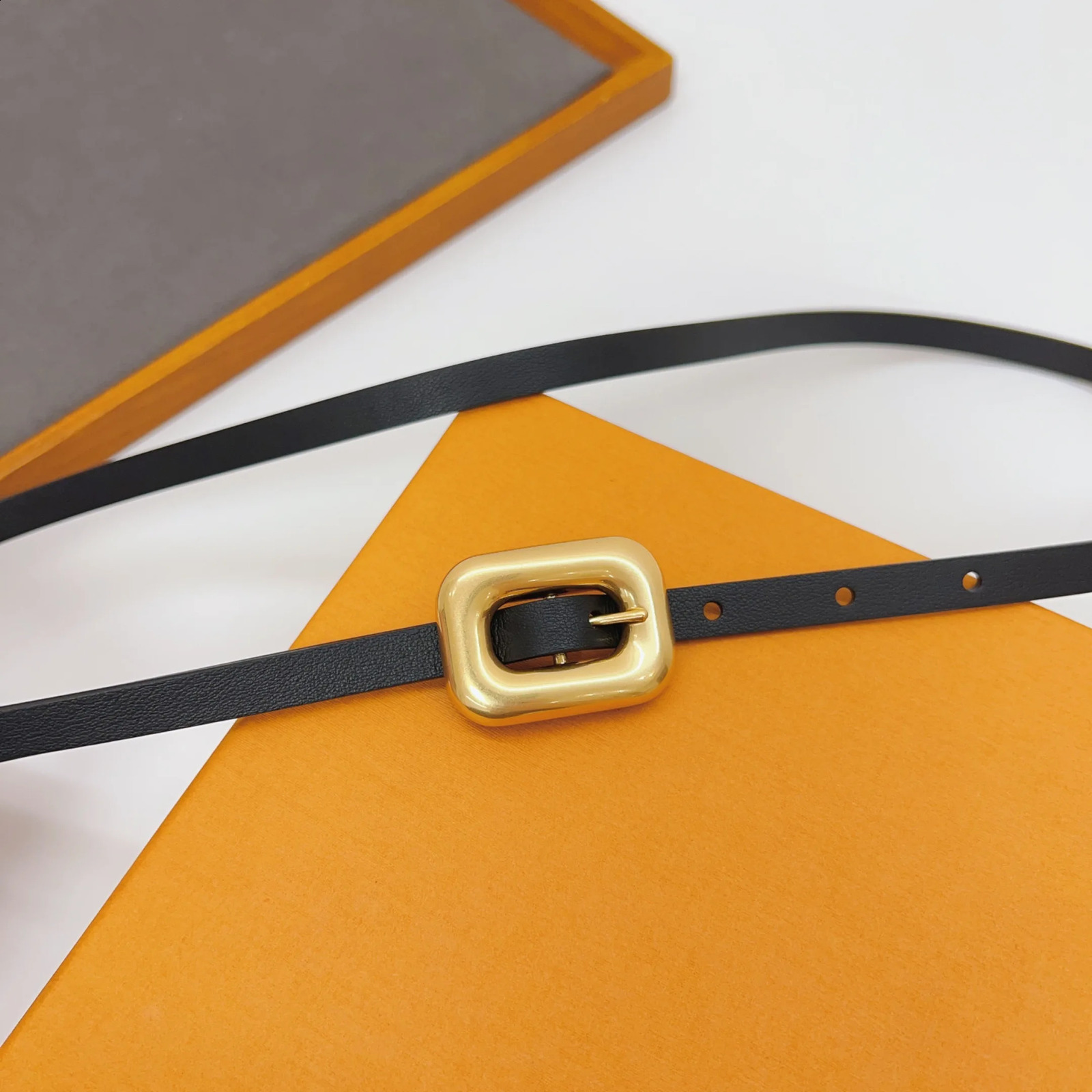 WomenS Double-Sided Head Layer Cowhide Simple Hundred With Korean Version Of The Summer Female Models With Jeans Belt 241226