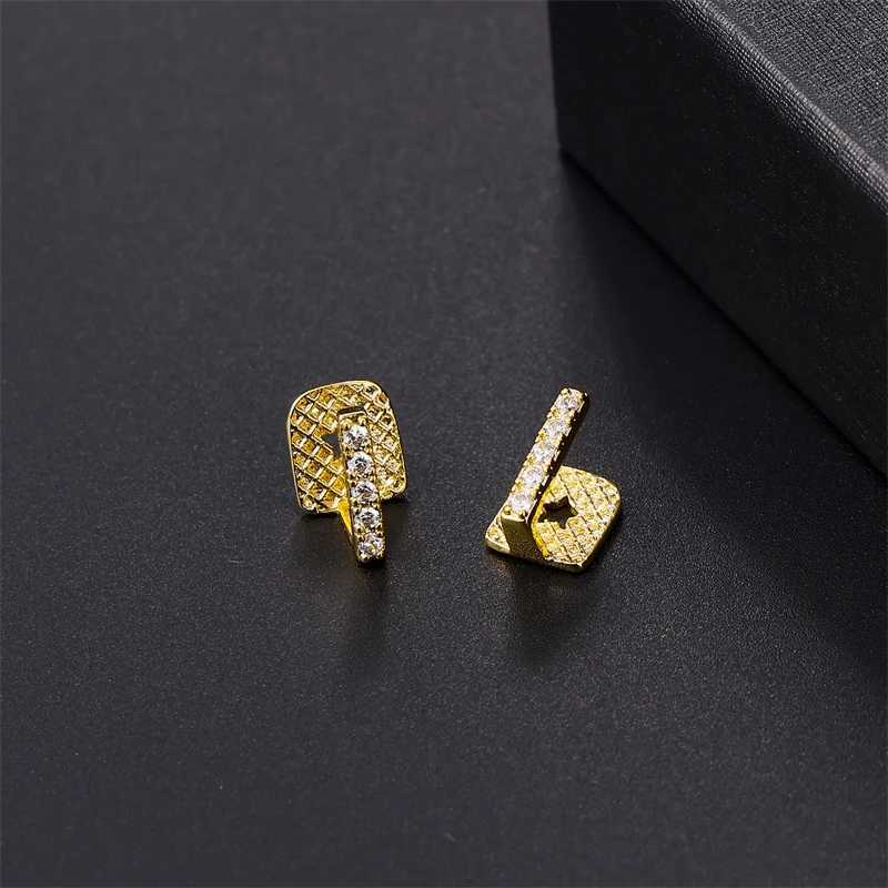 Hip Hop 2pcs d CsTeeth Grillz Cubic Zircon Micro Pave Top Bottom Charm Grills For Men Women Jewelry W241227