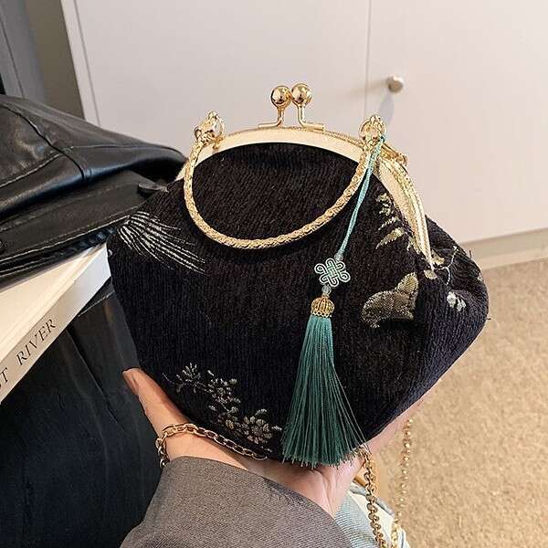 New Chinese Hanfu Accessories For Women, Ancient Handheld Shell Bag, Western Style Chain Shoulder Cross Bag