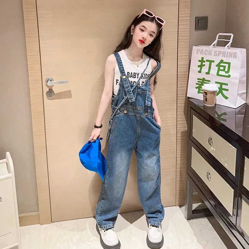 New girls denim covers autumn and winter childrens clothing casual childrens suspension Trouser girls solid childrens jumpsuit youth jeans W241227