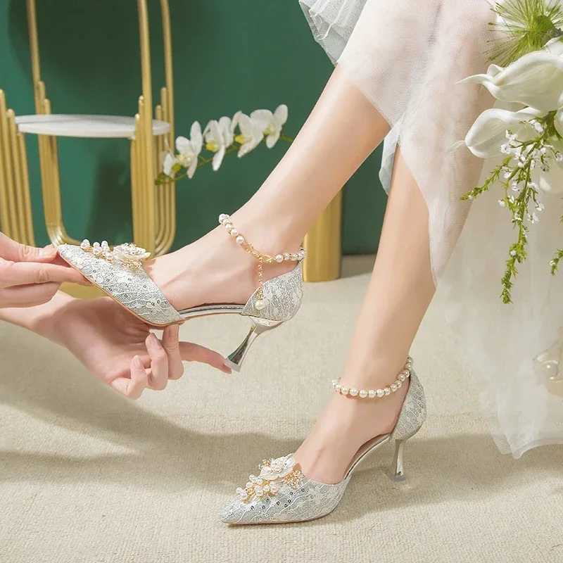 High Quality Spring New White Lace Beaded Tassel Stiletto Bridal Wedding Shoes Rhinestone Large Size Single Shoes Banquet Dress Women Sandals T241227
