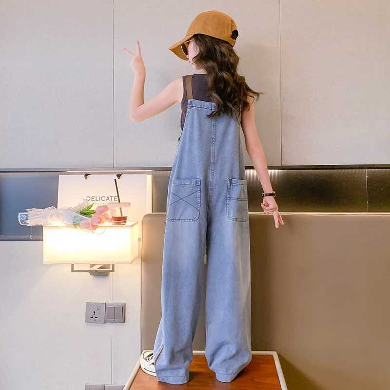 Little girls jeans cover a slim homeless person aged 4-14 summer sleeveless T-shirt vest and pants fashion set W241227