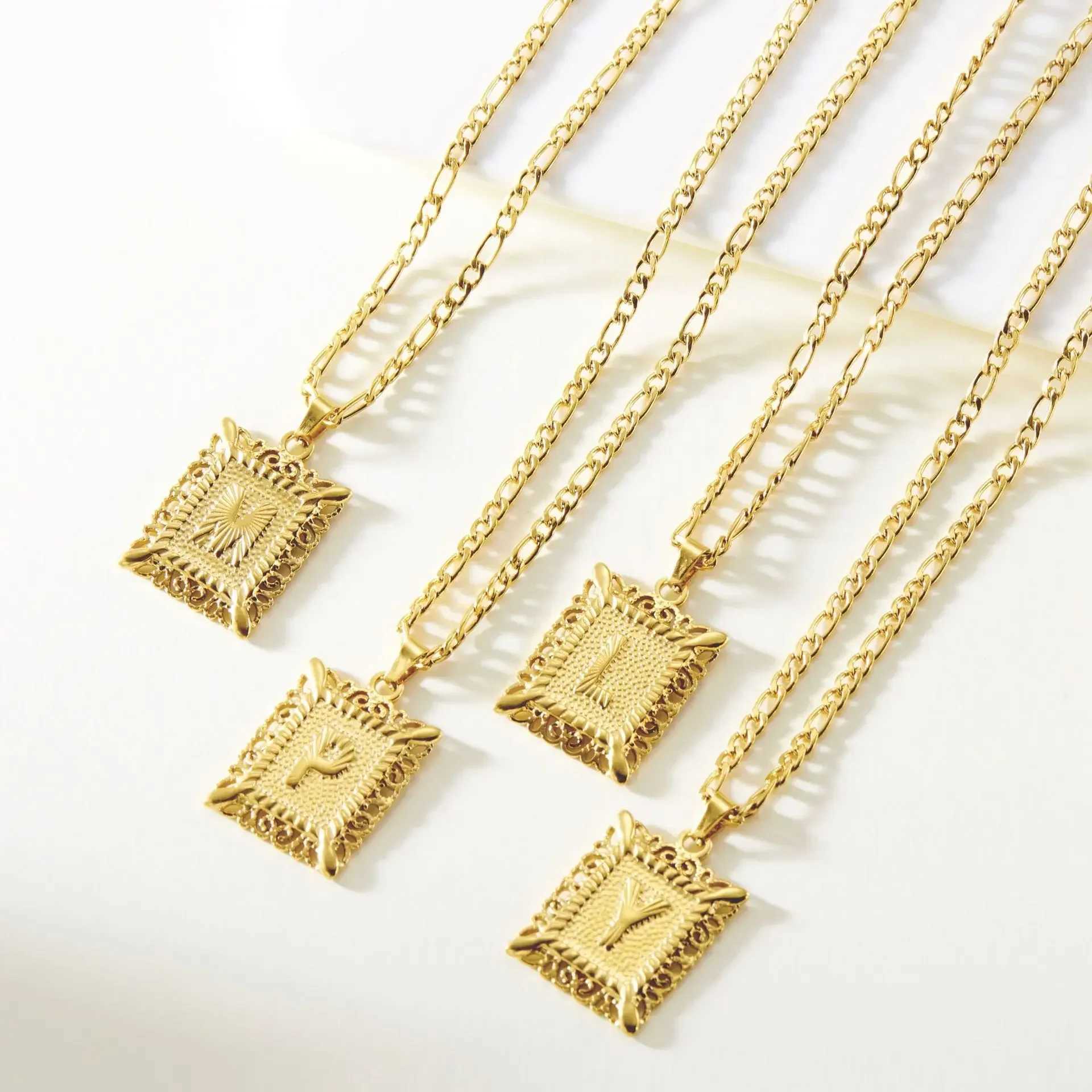 2024 New 26 English Letters Stainl Steel Necklaces For Women Tren Female Choker Chain Jewelry WholesaleXJ241227